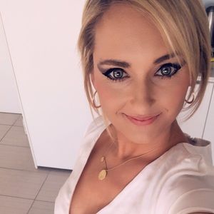 Meet your Posher, Catherine